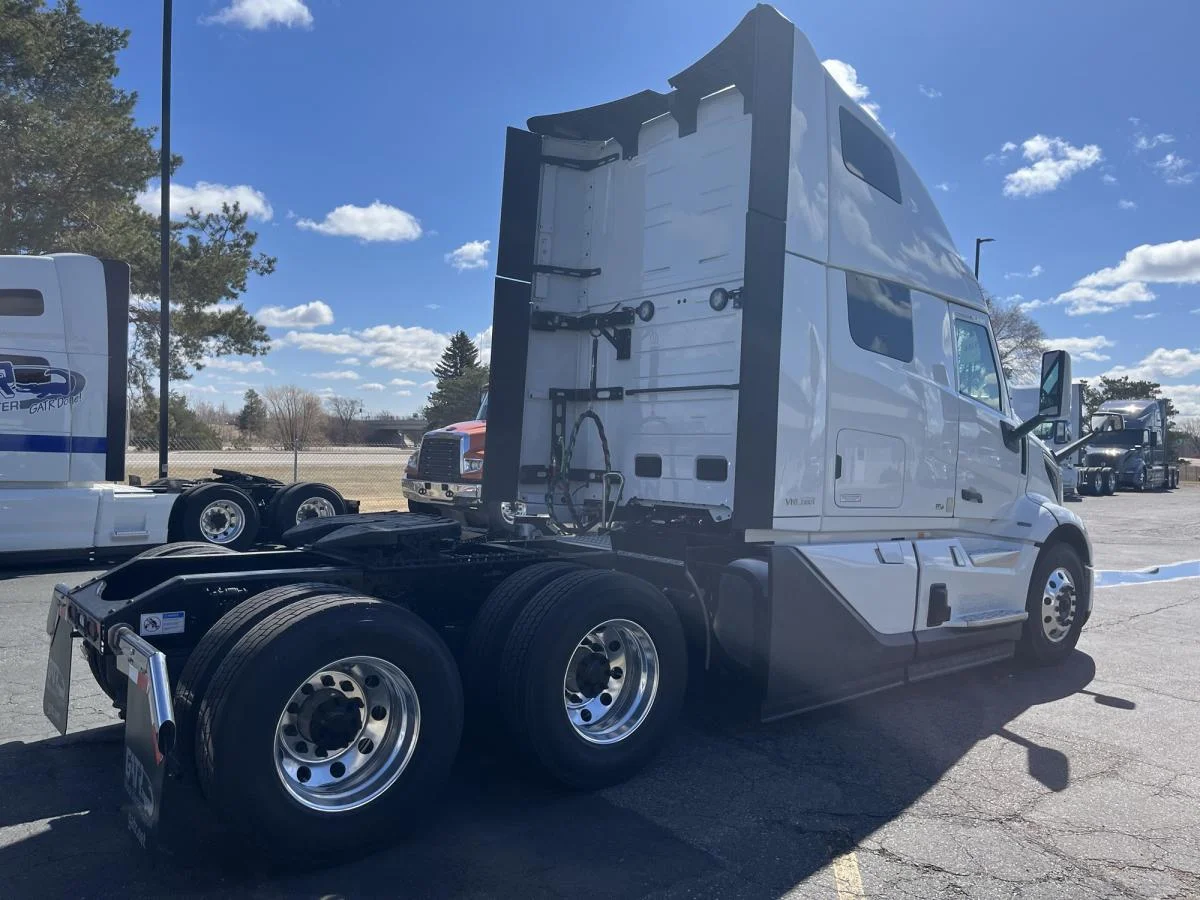 2026 Volvo in Cedar Rapids, IA — photo 5