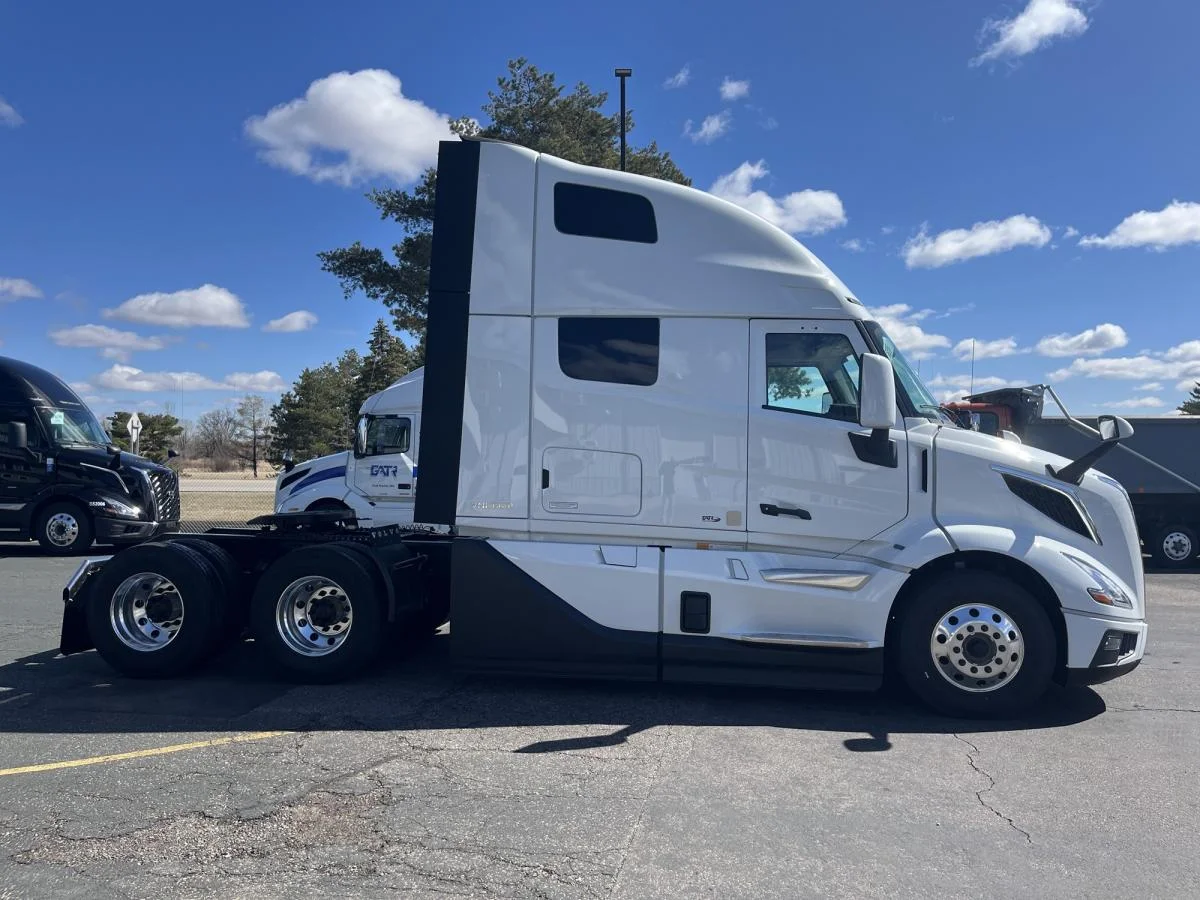 2026 Volvo in Cedar Rapids, IA — photo 6