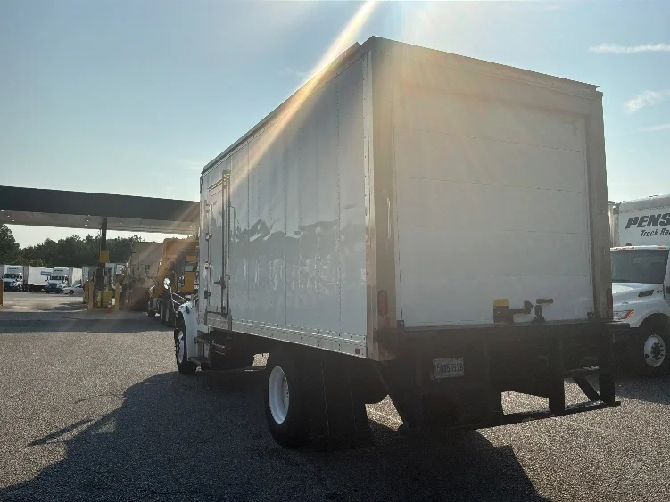 2020 Freightliner eM2 in Concord, NC — photo 5