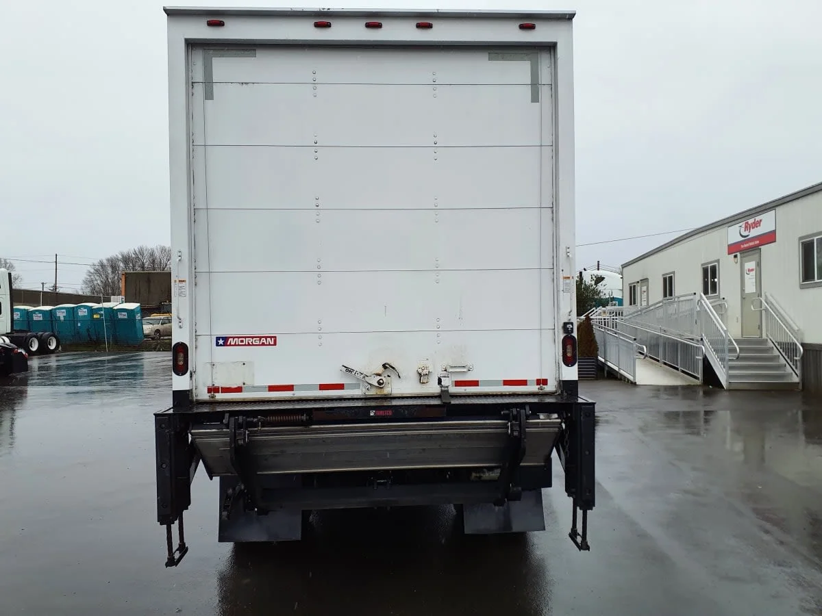 2020 Freightliner M2 106 in Tacoma, WA — photo 5