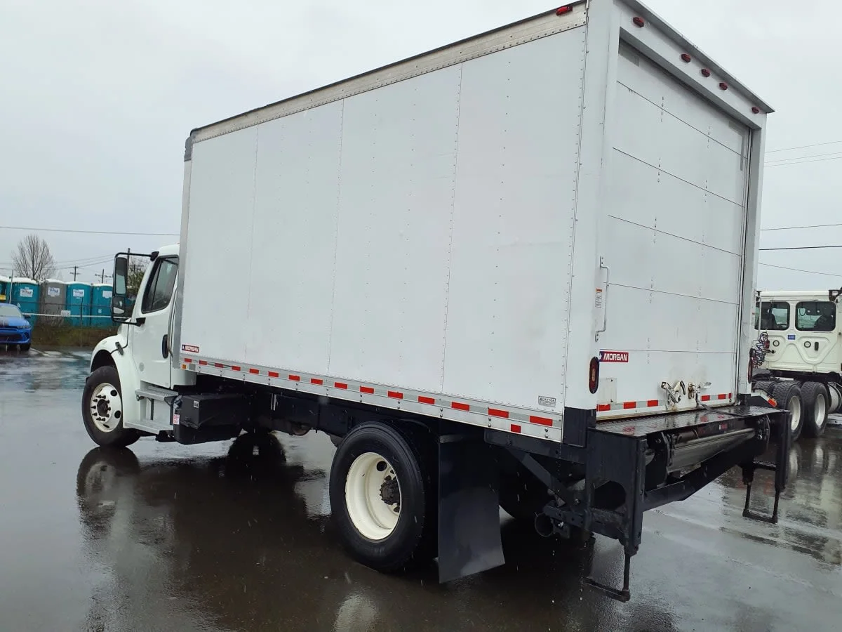 2020 Freightliner M2 106 in Tacoma, WA — photo 6