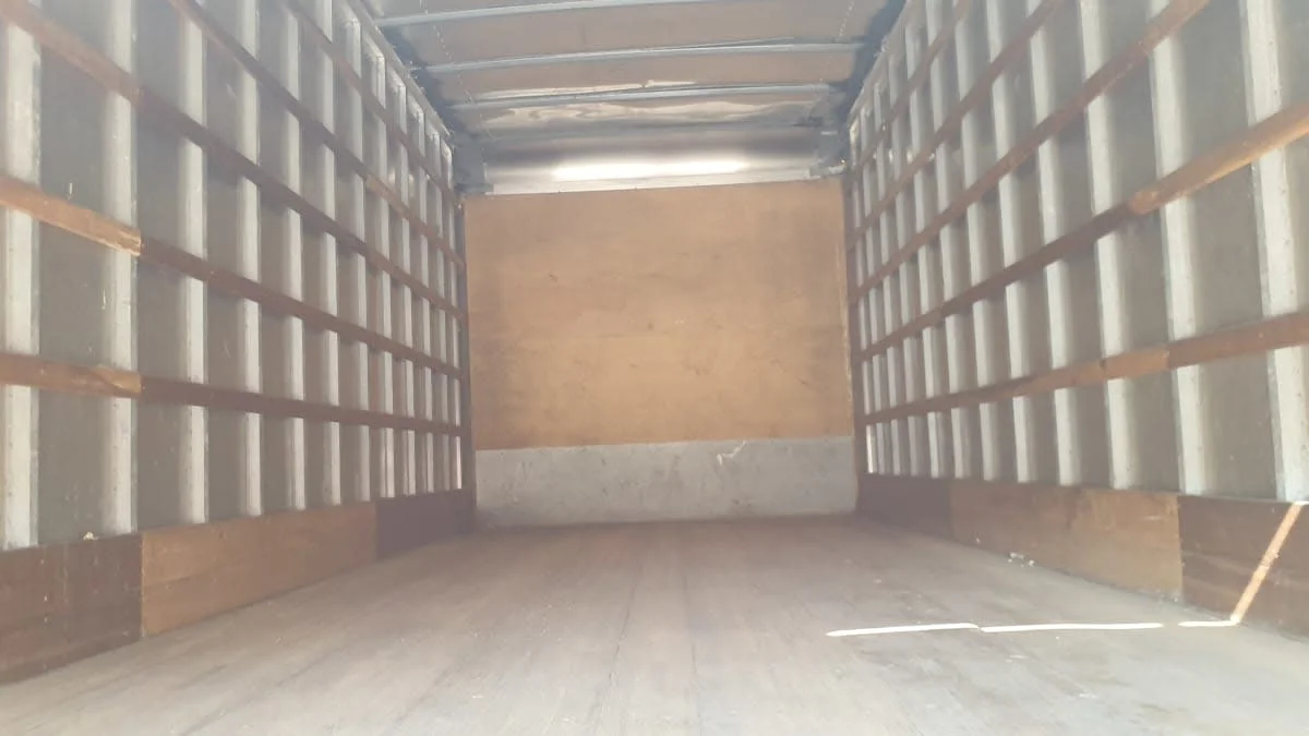 2019 Isuzu NQR in Springfield, MA — photo 8