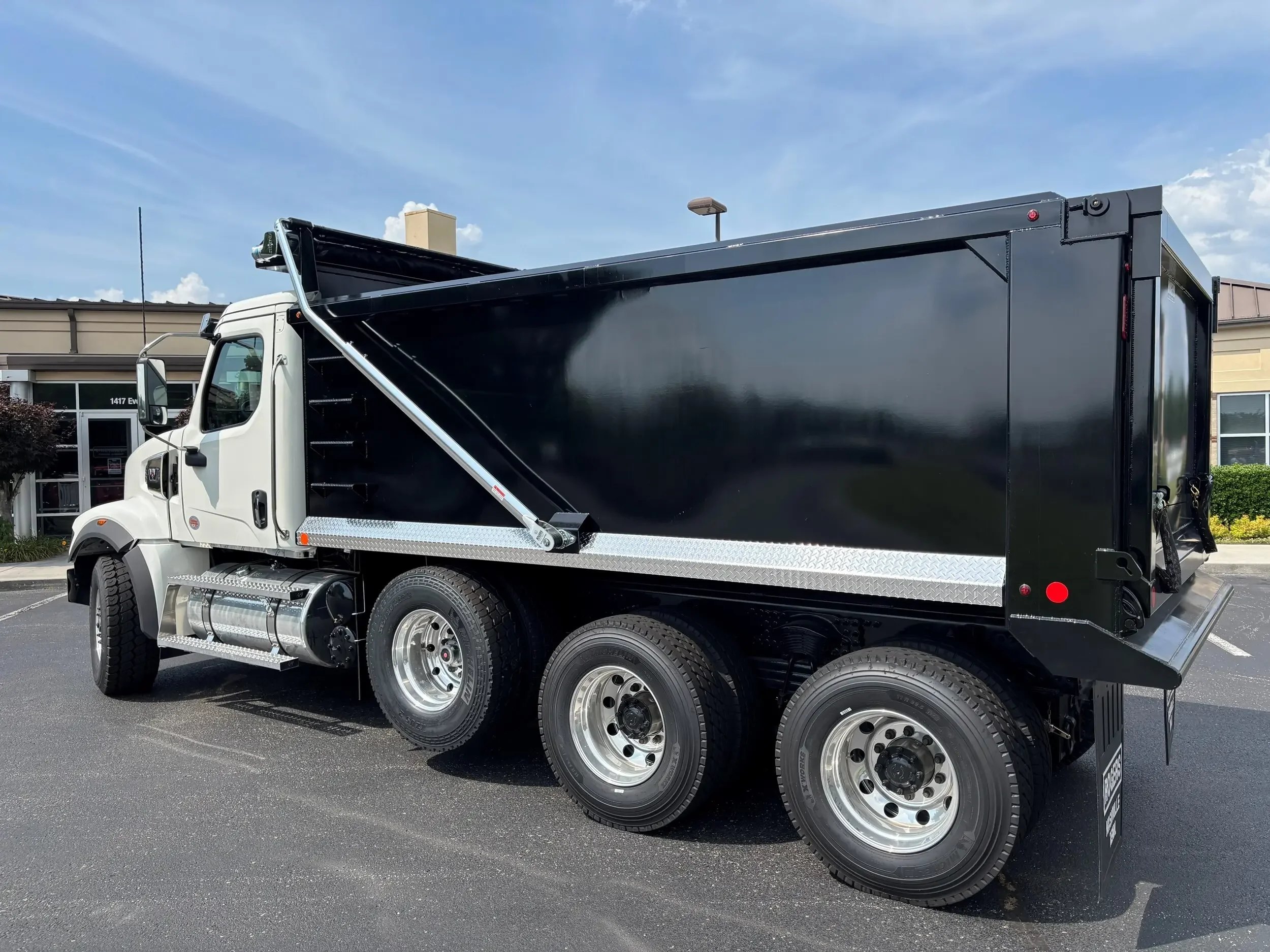 2026 Western Star 49X in Knoxville, TN — photo 3