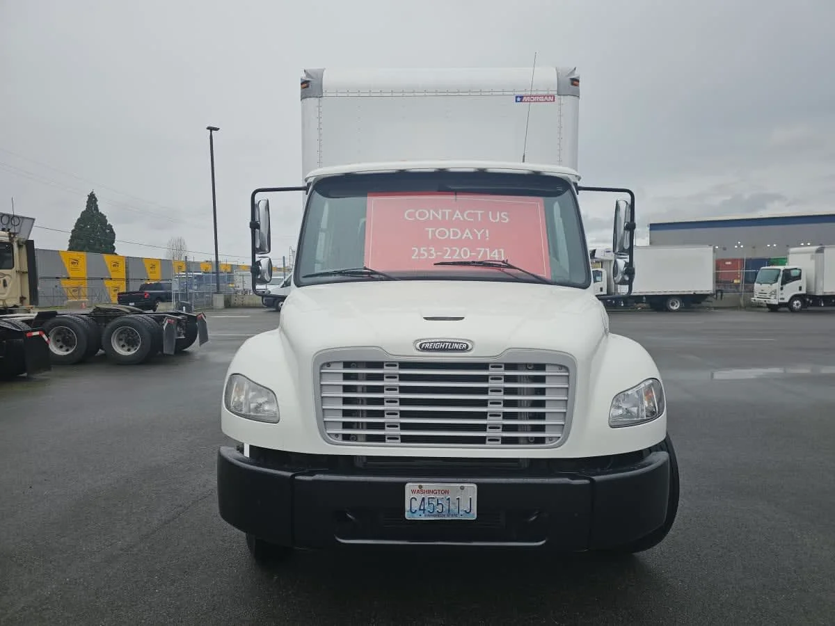 2017 Freightliner M2 106 in Tacoma, WA — photo 2