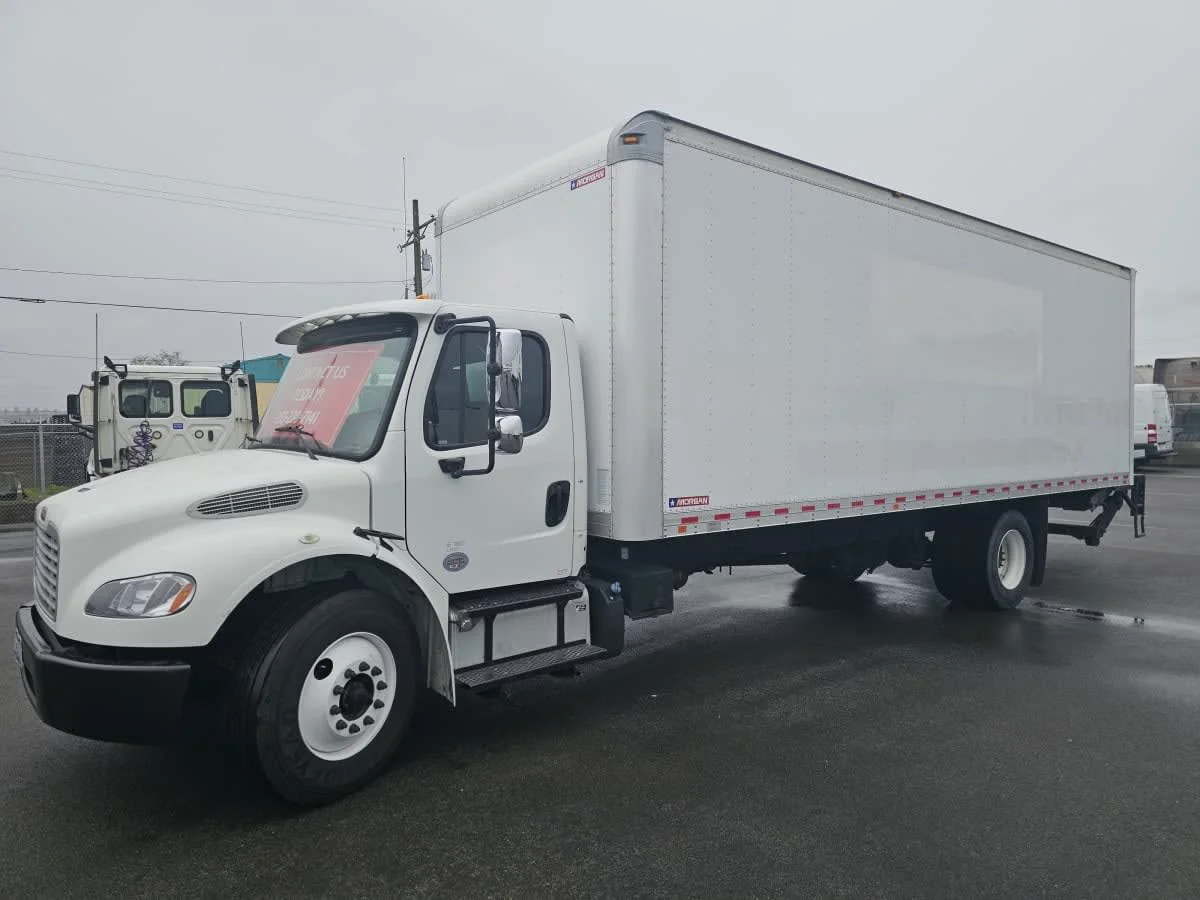 2017 Freightliner M2 106 in Tacoma, WA