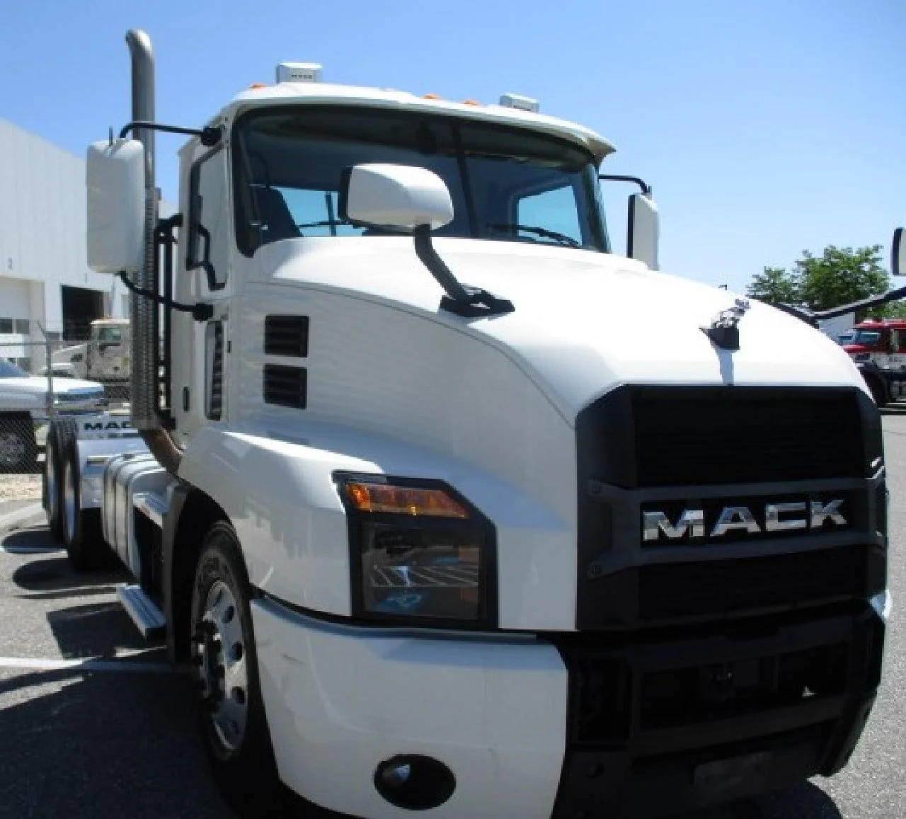 2019 Mack Anthem in Linthicum Heights, MD — photo 3