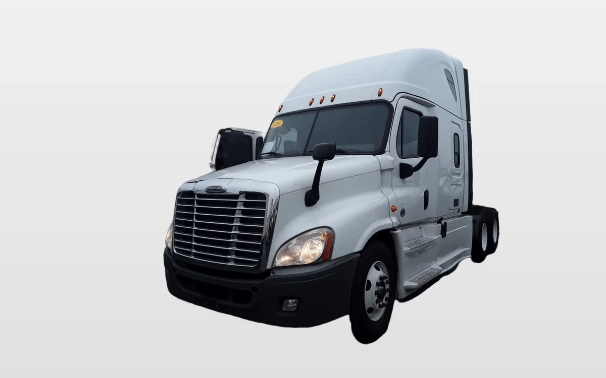 2020 Freightliner Cascadia - image 1