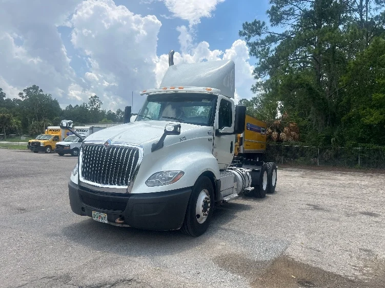 2020 International LT in Pensacola, FL — photo 3