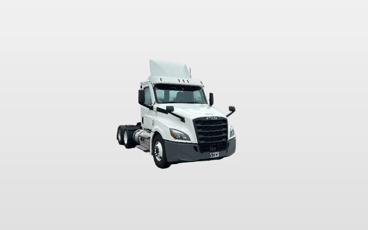 2020 Freightliner - image 1