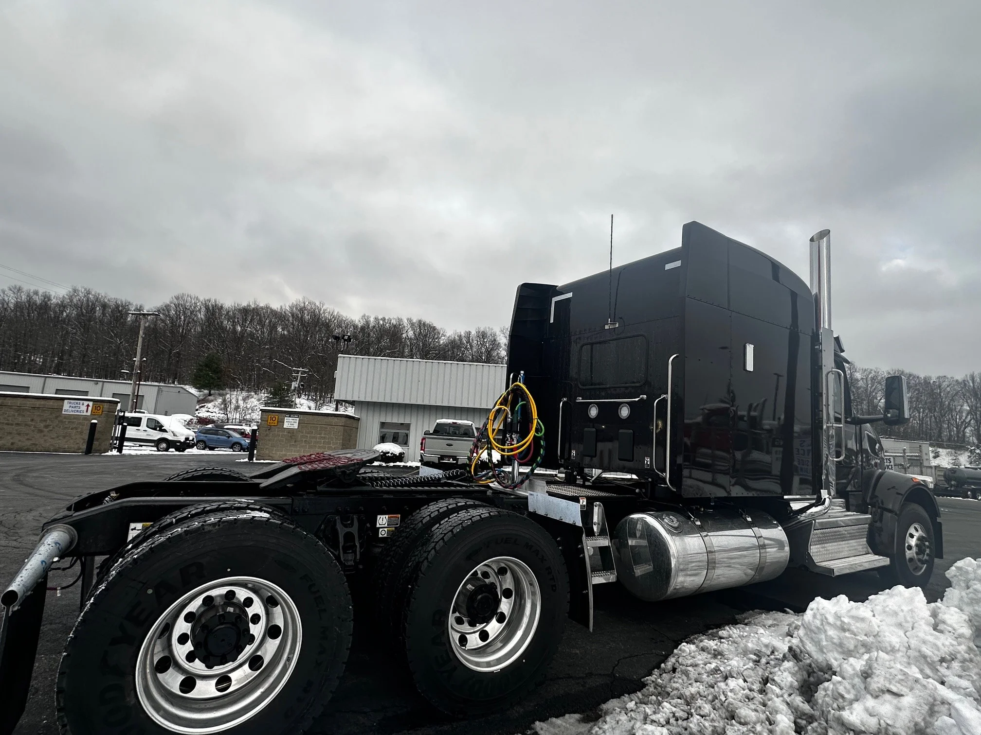 2026 Peterbilt 567 - image 12