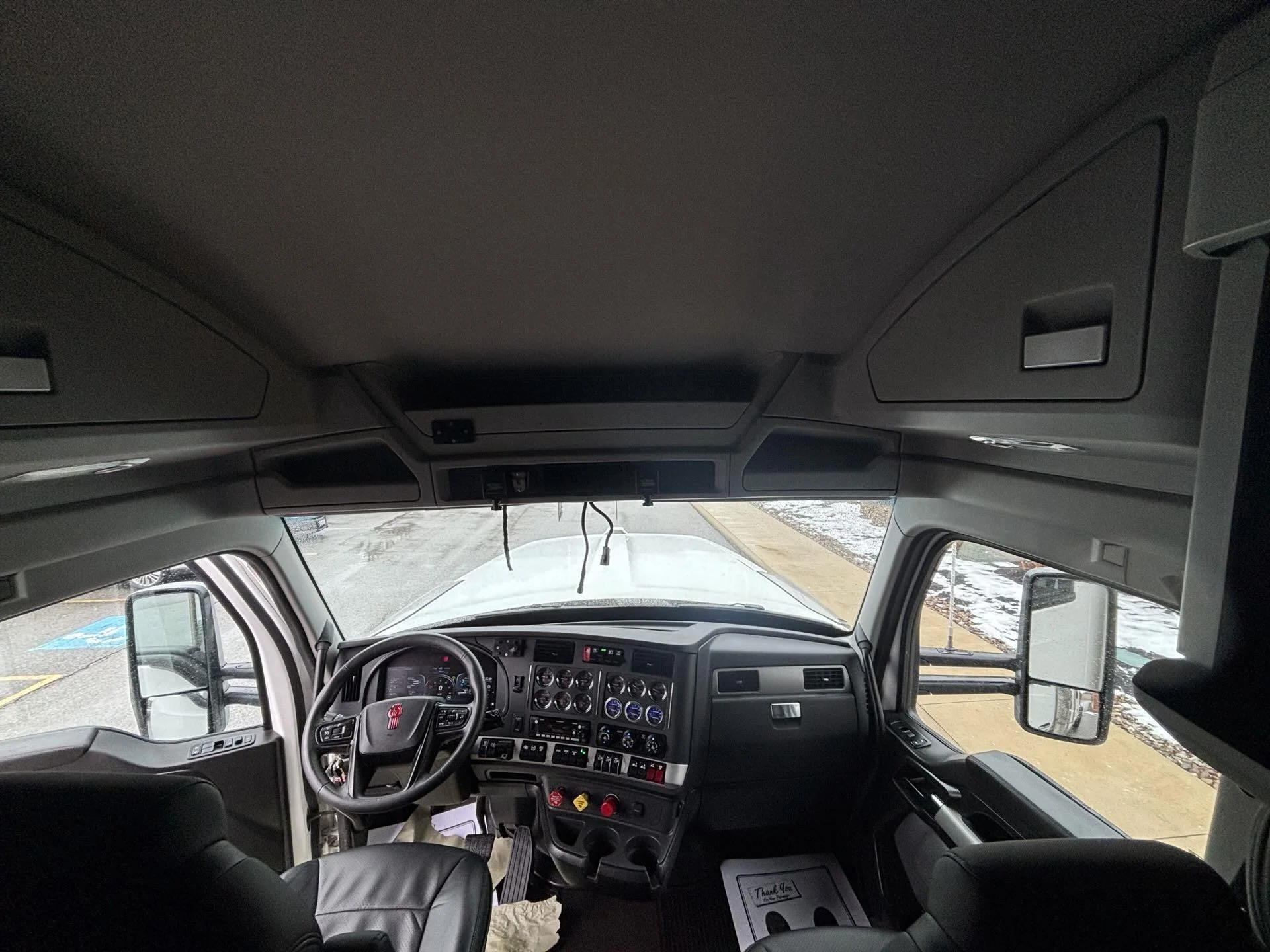 2024 Kenworth W990 - image 12