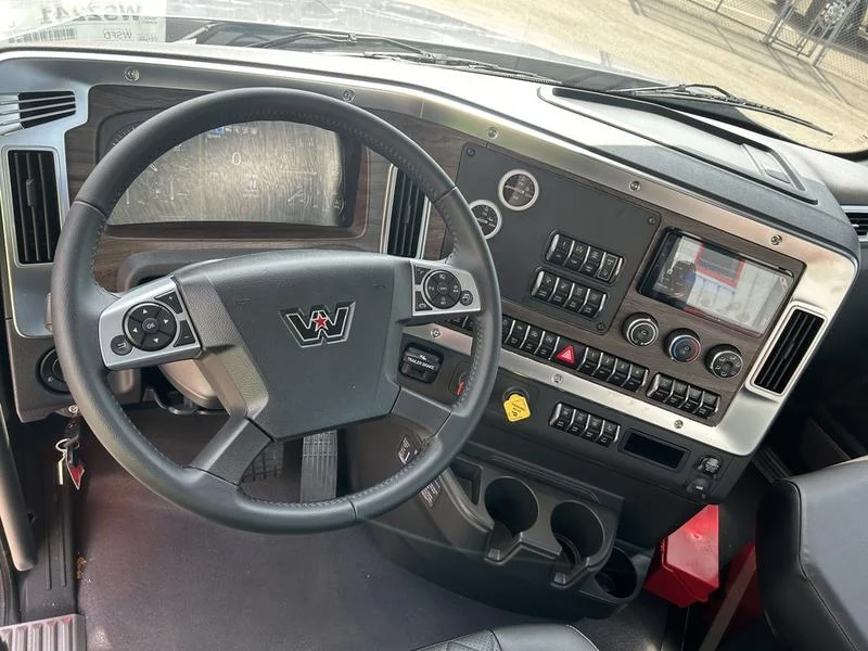 2026 Western Star 49X in Pittsburgh, PA — photo 11