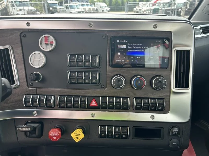 2026 Western Star 49X in Pittsburgh, PA — photo 14