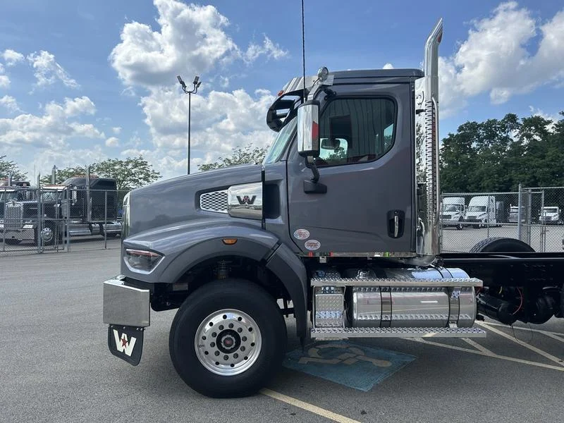2026 Western Star 49X in Pittsburgh, PA — photo 7