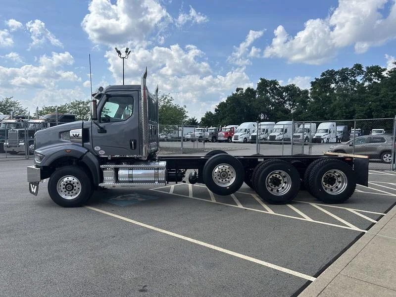 2026 Western Star 49X in Pittsburgh, PA — photo 6