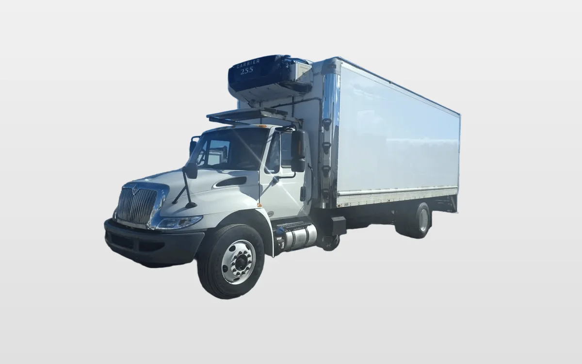 2018 International 4300 - image 1