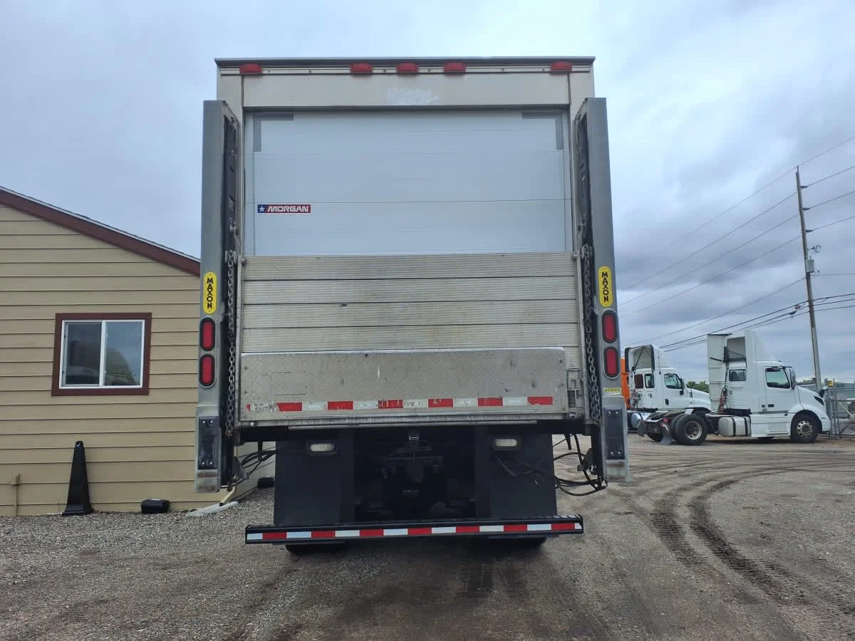 2018 Freightliner M2 106 in Commerce City, CO — photo 5