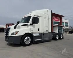 2022 Freightliner Cascadia - image 46