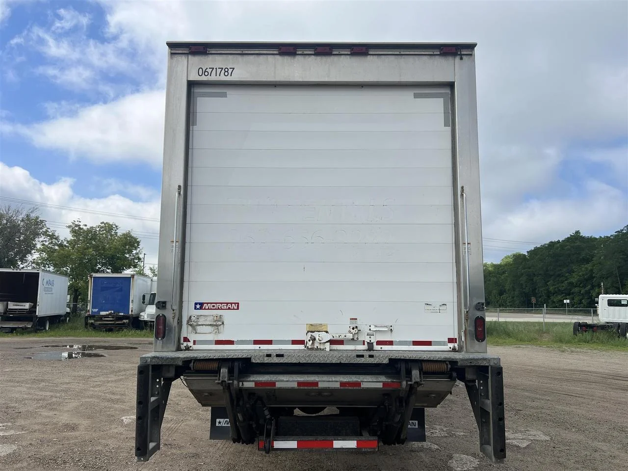 2021 Peterbilt 337 in South St. Paul, MN — photo 3