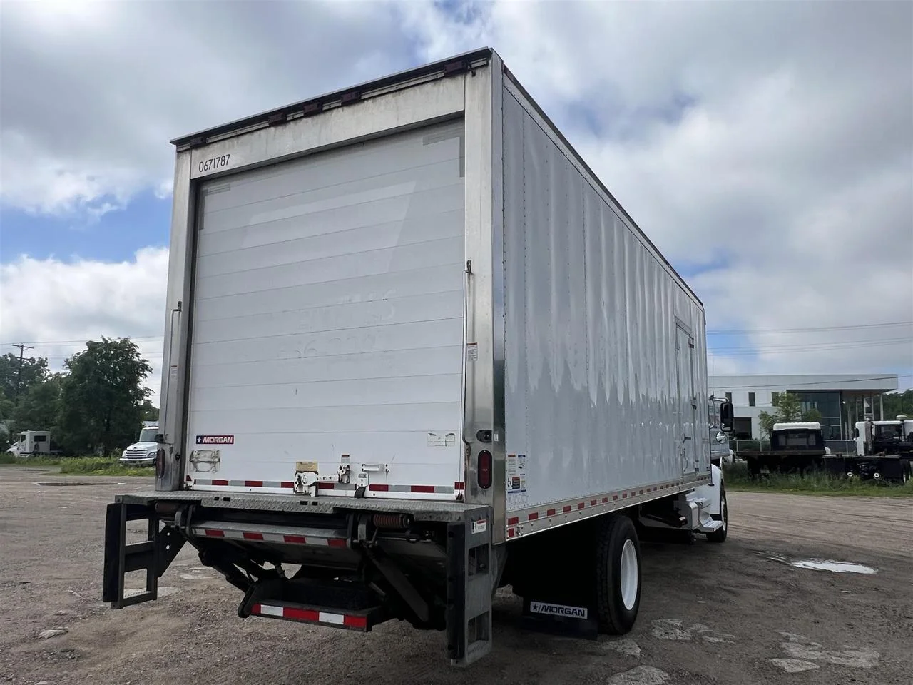 2021 Peterbilt 337 in South St. Paul, MN — photo 8