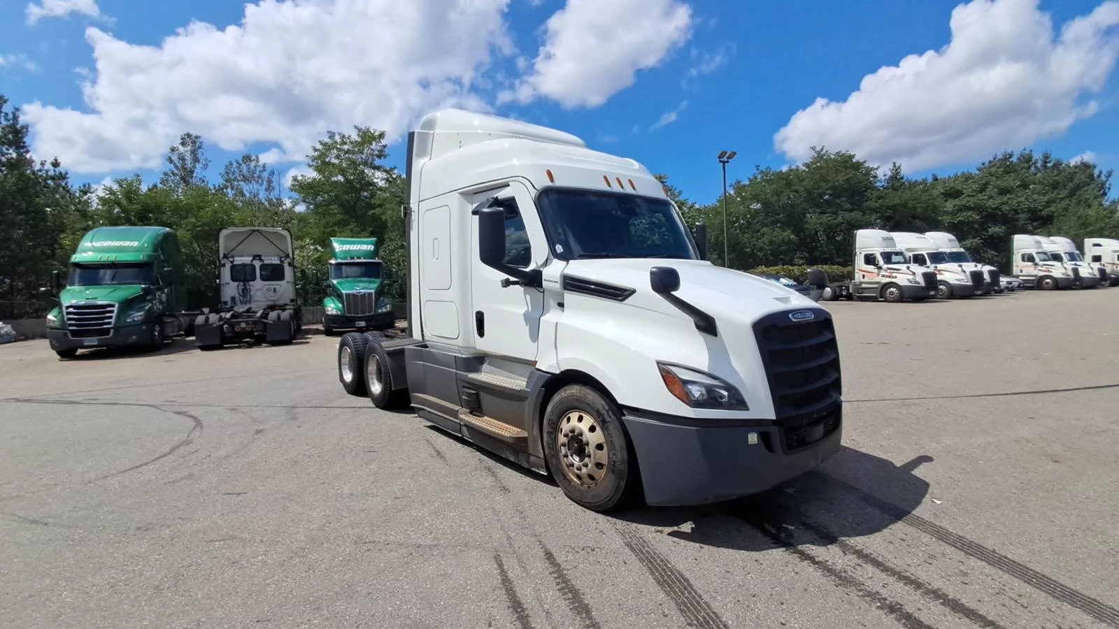 2022 Freightliner Cascadia