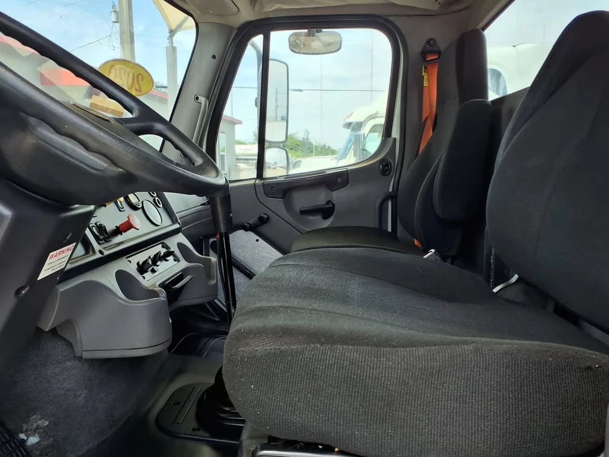 2020 Freightliner M2 112 in Davie, FL — photo 7