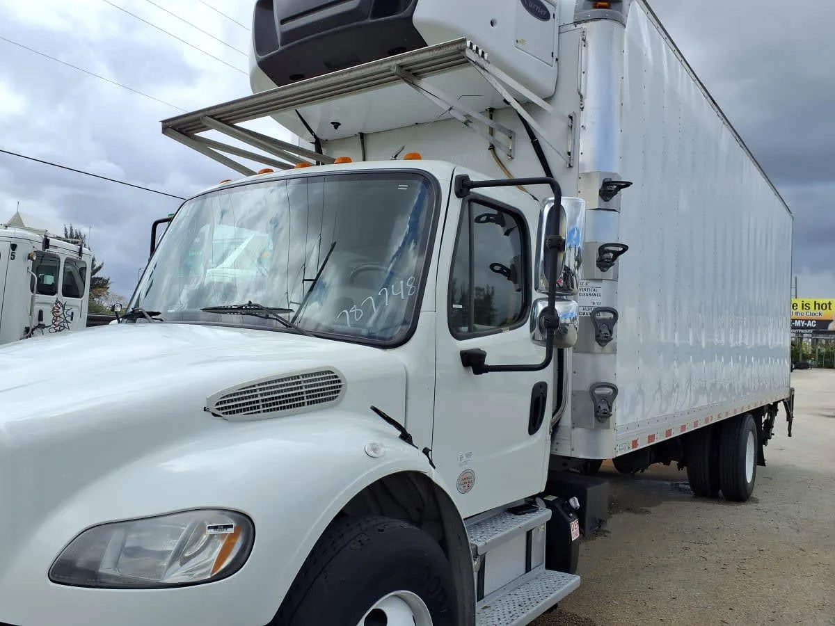 2018 Freightliner M2 106 in Davie, FL