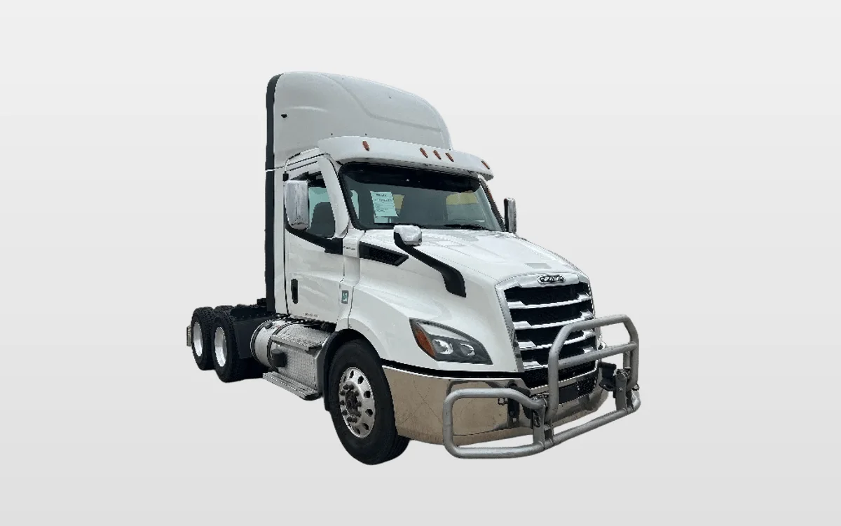 2021 Freightliner - image 1