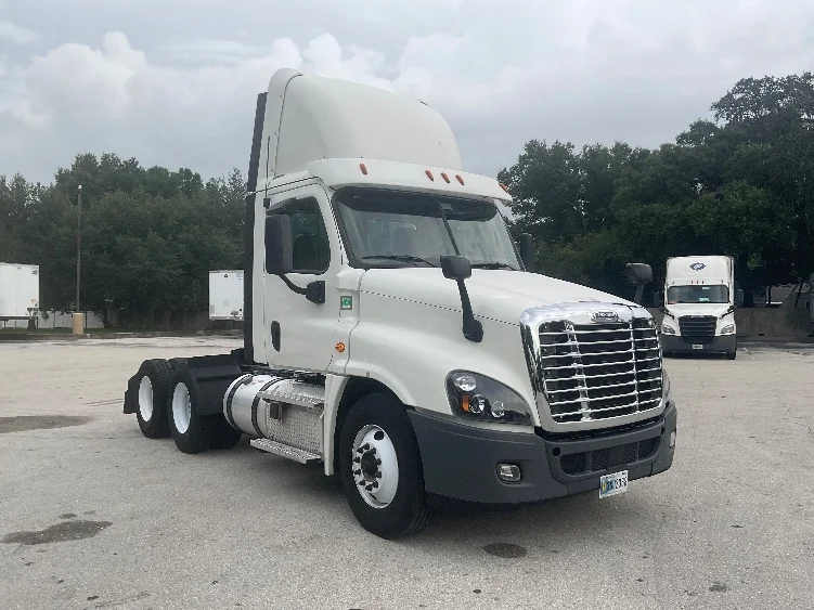 2020 Freightliner Cascadia