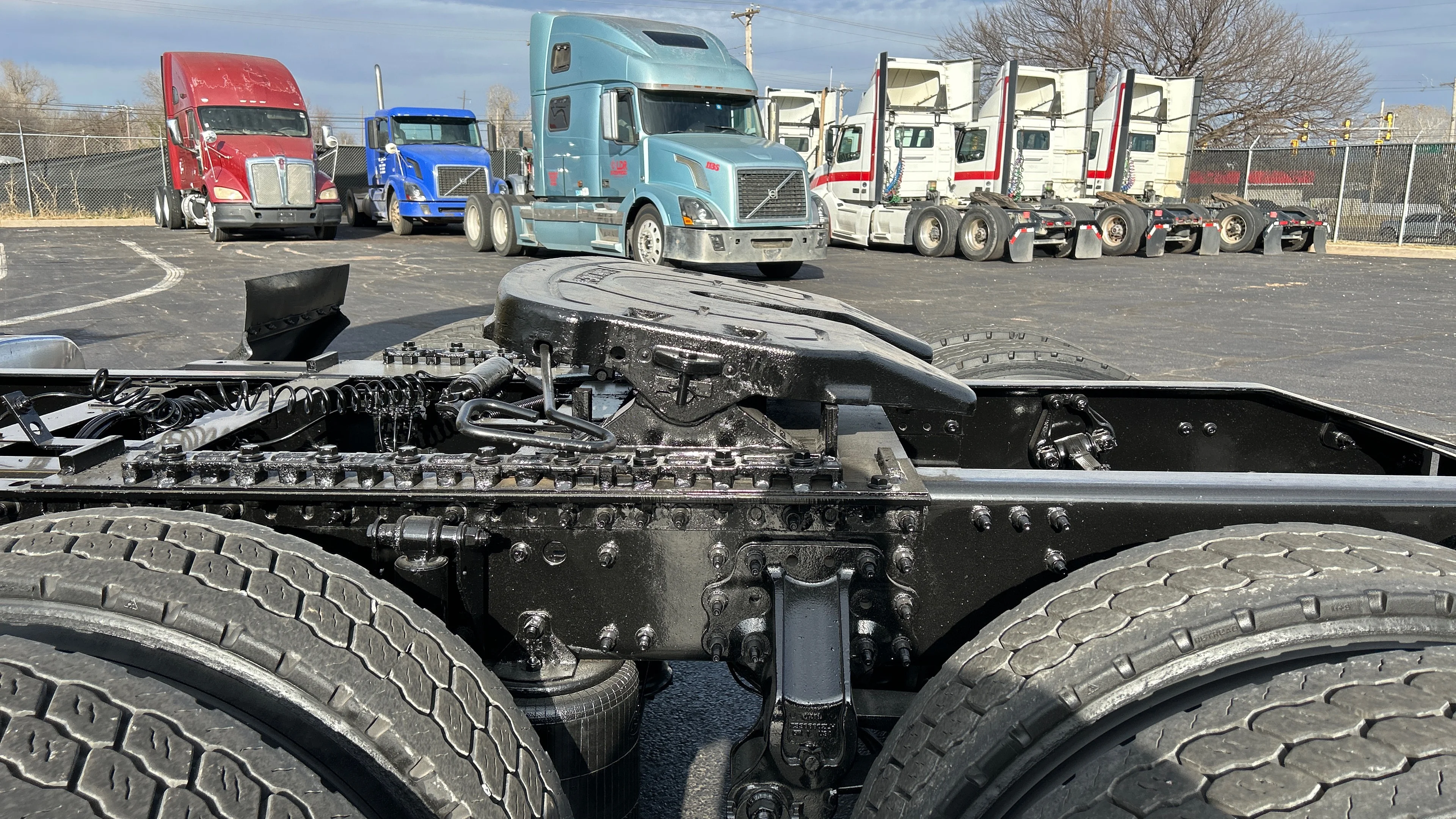 2023 Mack Anthem in Fontana, CA — photo 14