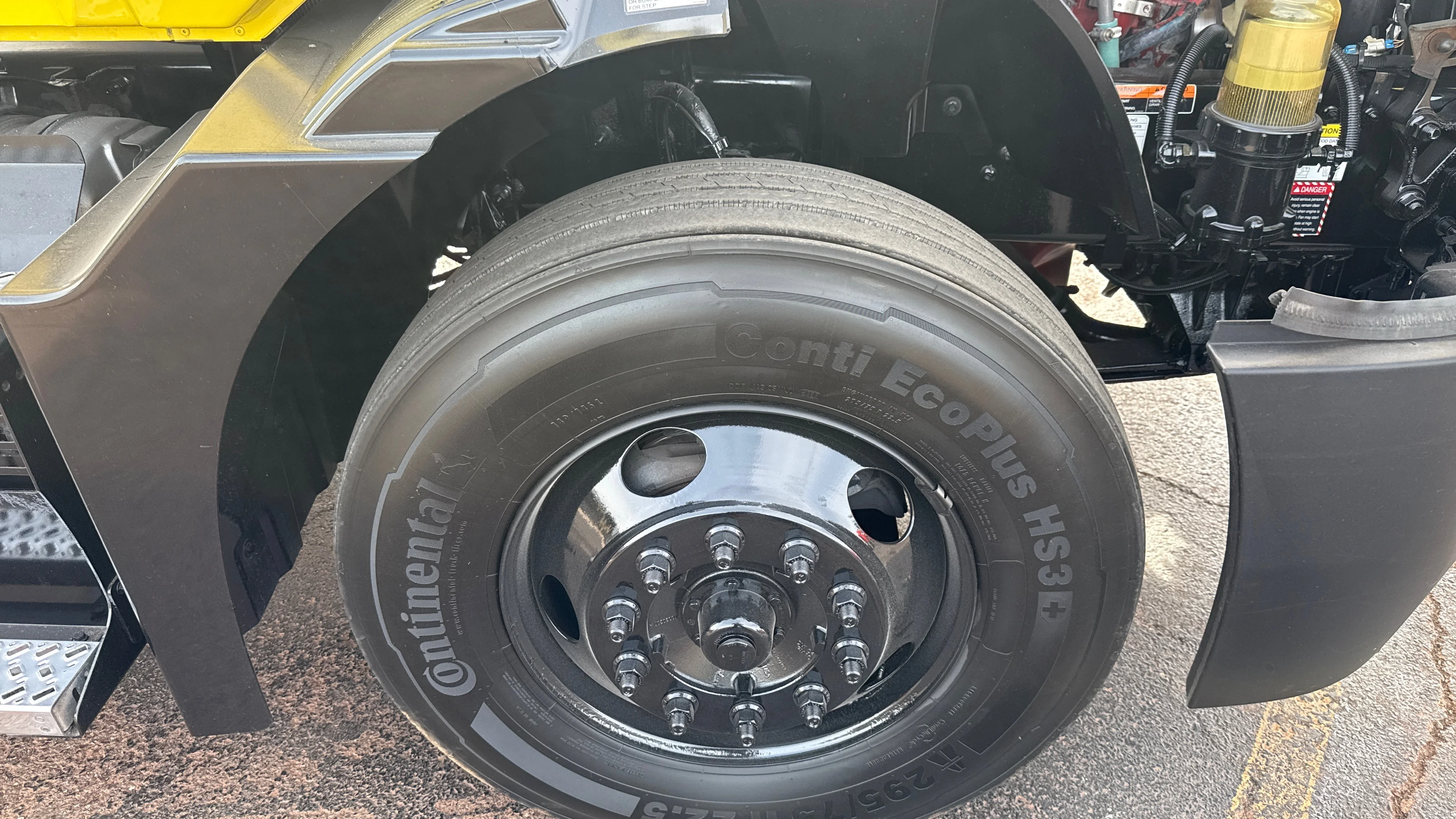 2023 Mack Anthem in Fontana, CA — photo 30