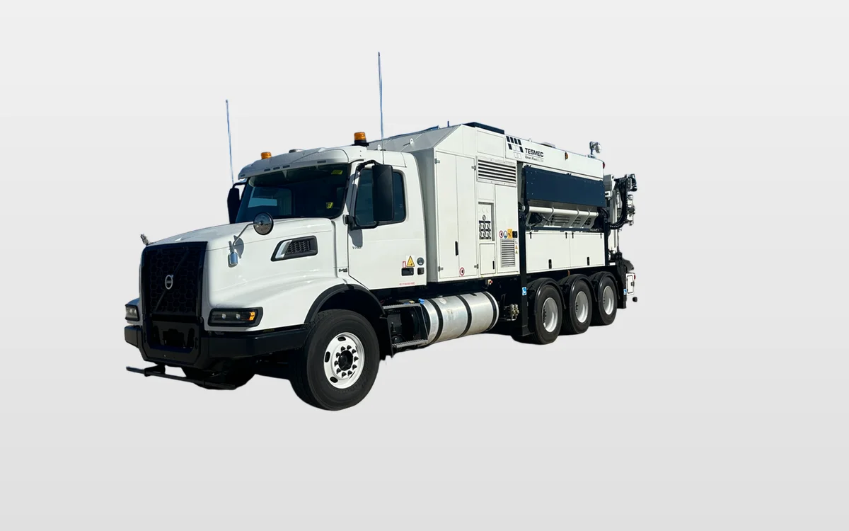 2024 Volvo - image 1