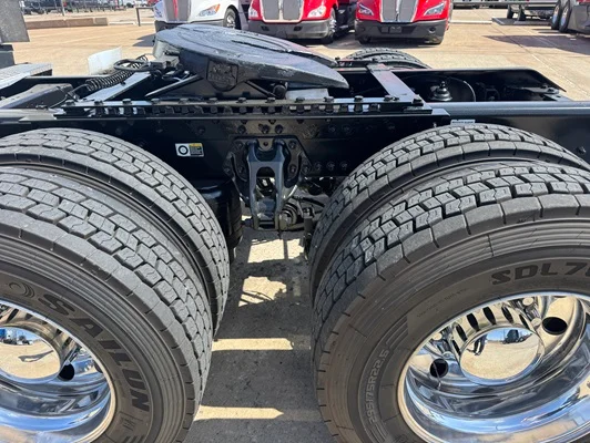 2024 Kenworth T680 in Dallas, TX — photo 20