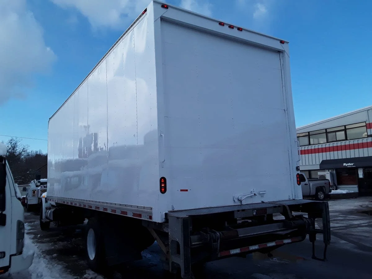 2020 International MV - image 6