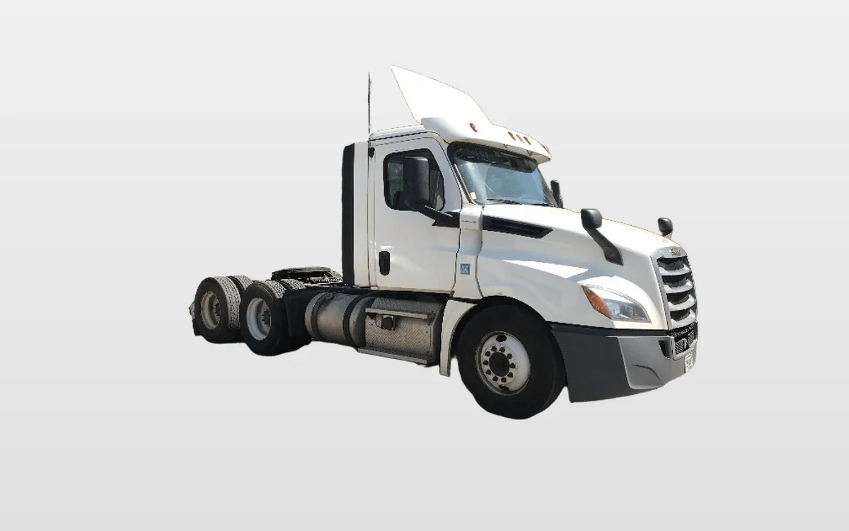2018 Freightliner - image 1