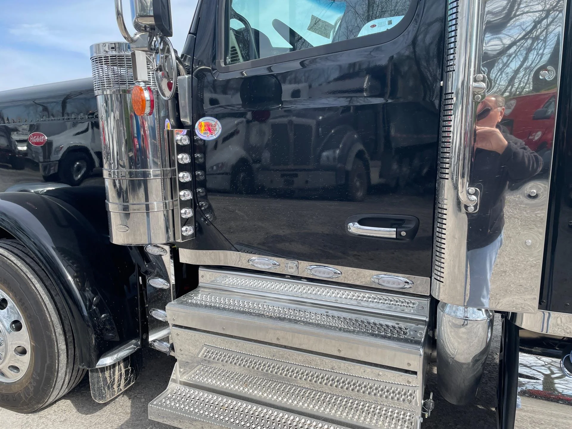 2027 Peterbilt 589 in Etna, OH — photo 9