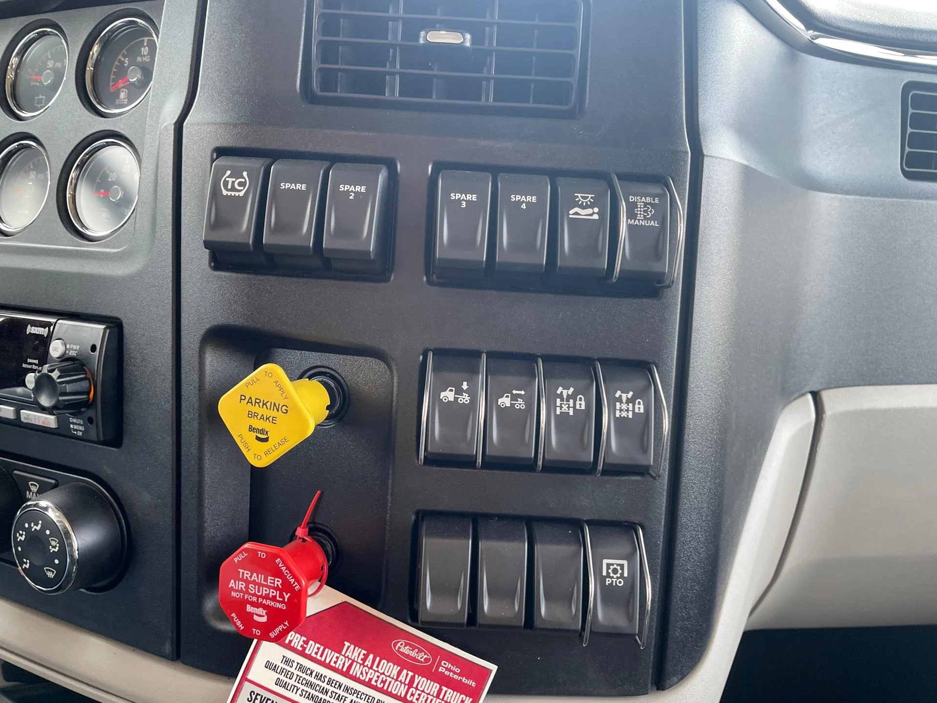 2027 Peterbilt 589 in Etna, OH — photo 17