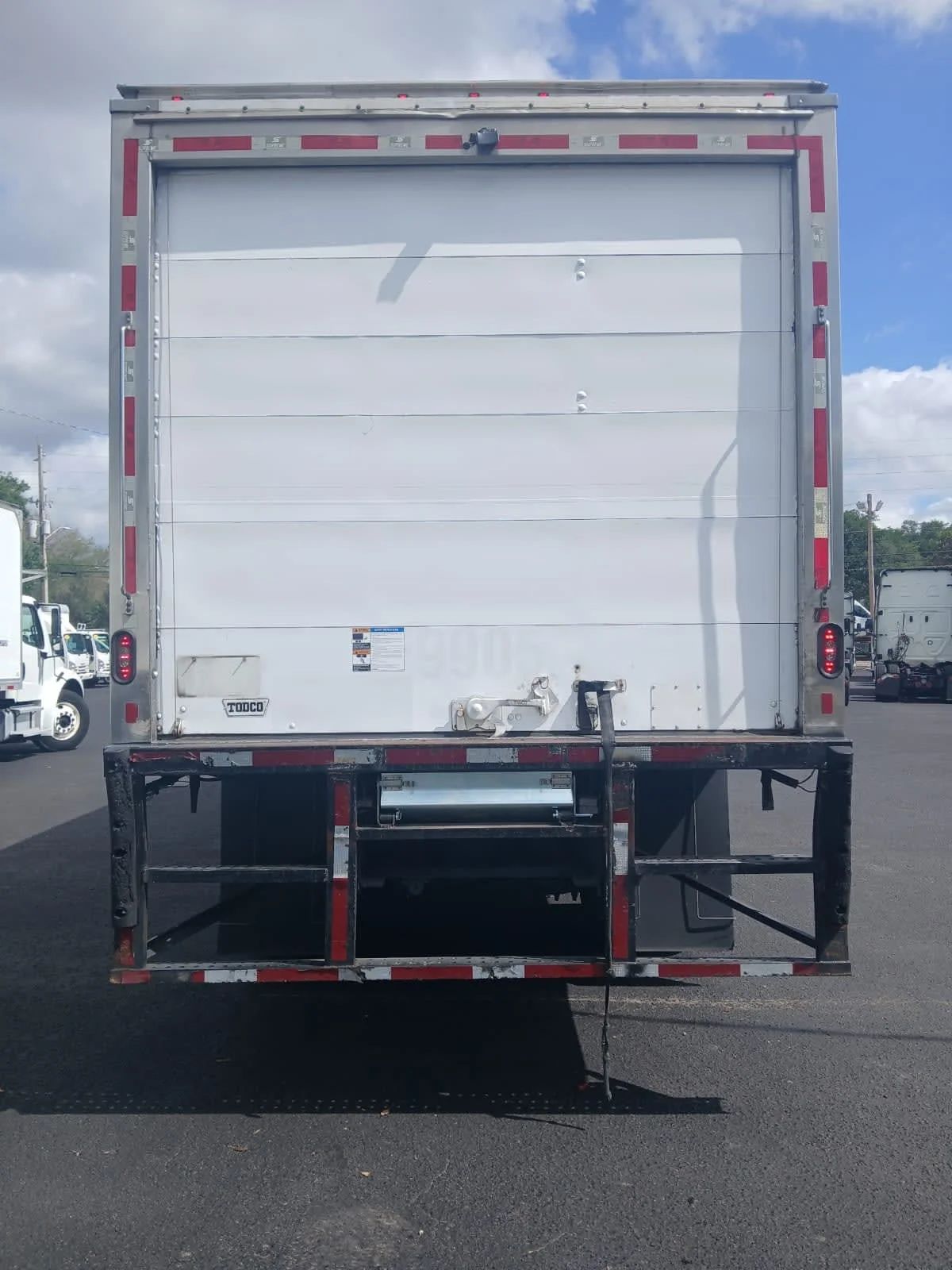 2020 International MV in Jacksonville, FL — photo 5