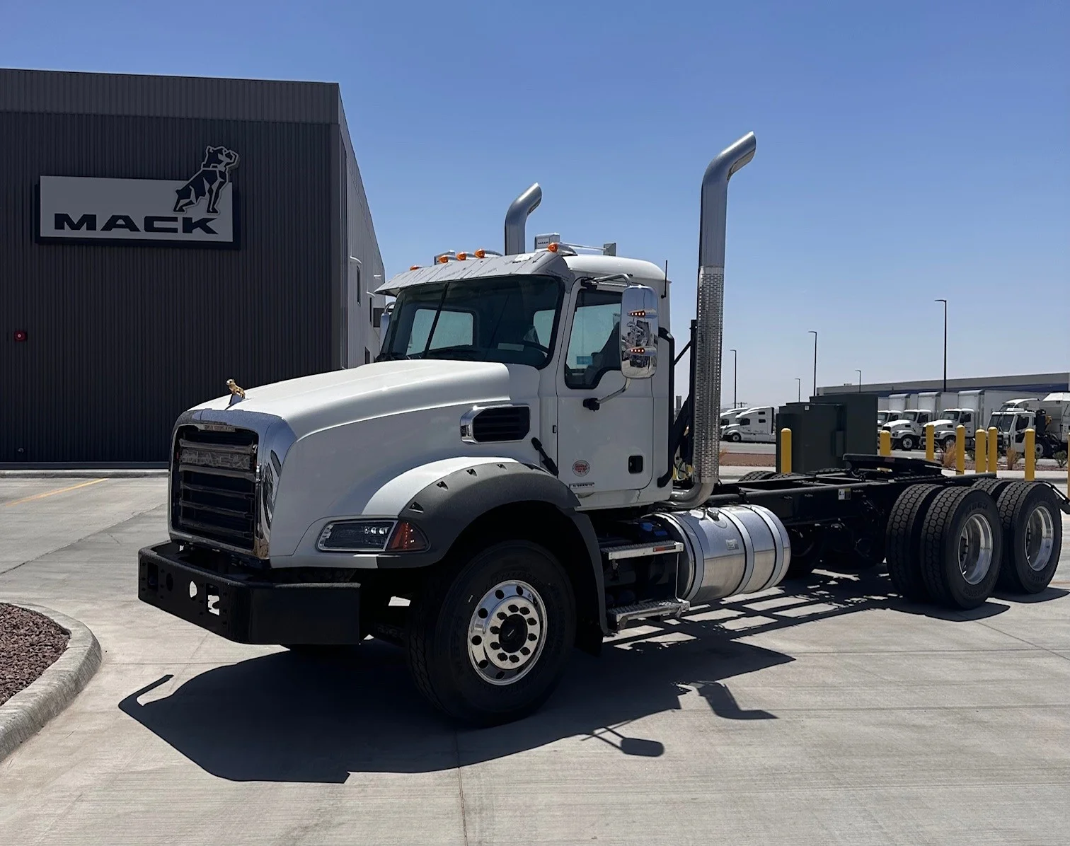 2025 Mack Granite in El Paso, TX