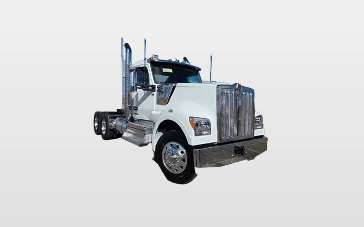 2026 Kenworth W990 - image 1