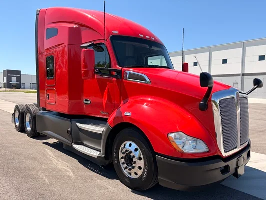 2022 Kenworth T680 in Fort Worth, TX