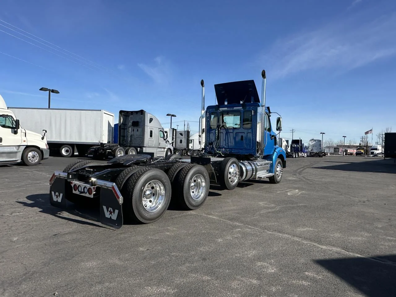 2025 Western Star 49X in Ridgefield, WA — photo 5