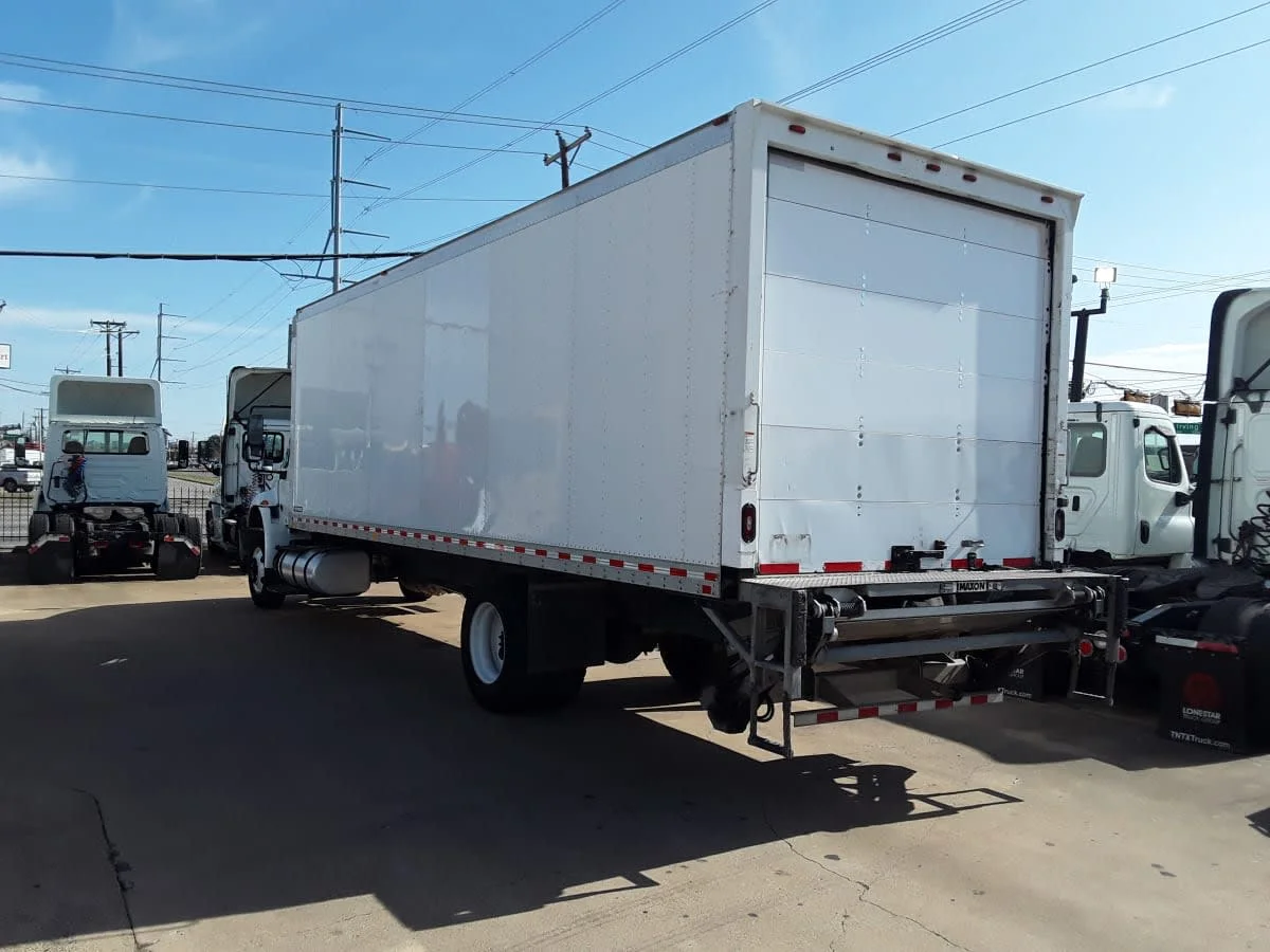 2019 International 4300 - image 6