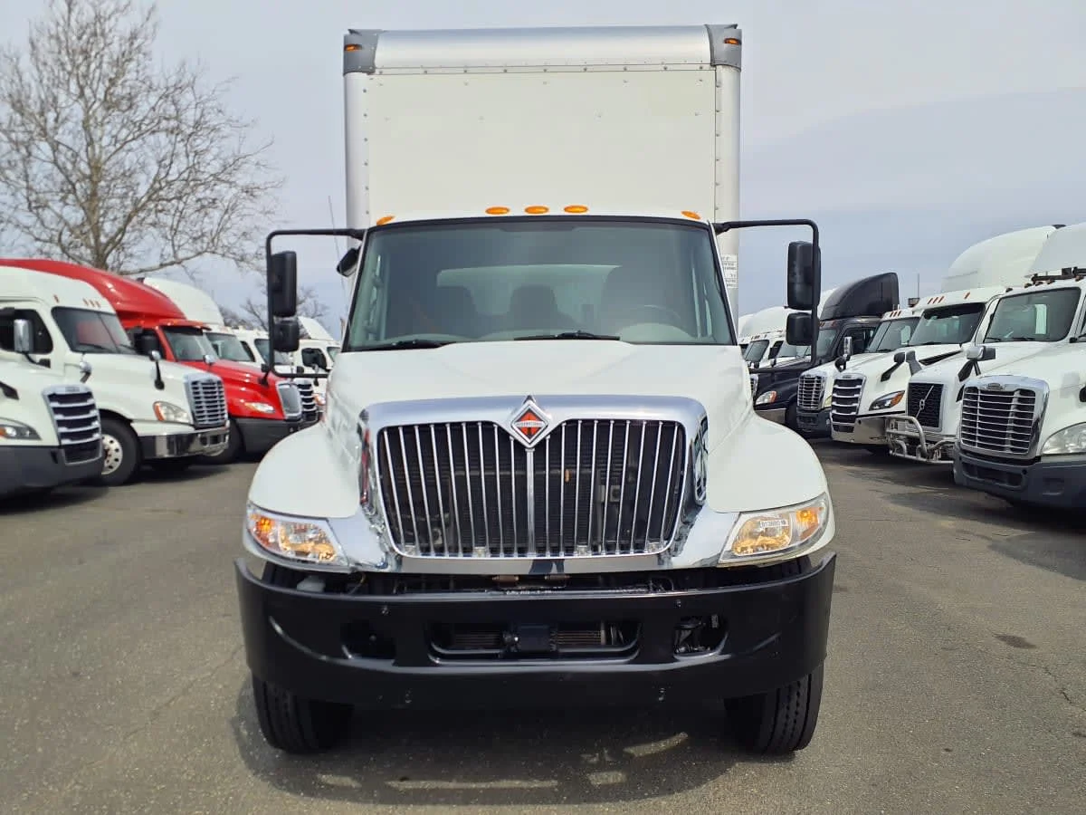 2019 International 4300 in Springfield, MA — photo 2