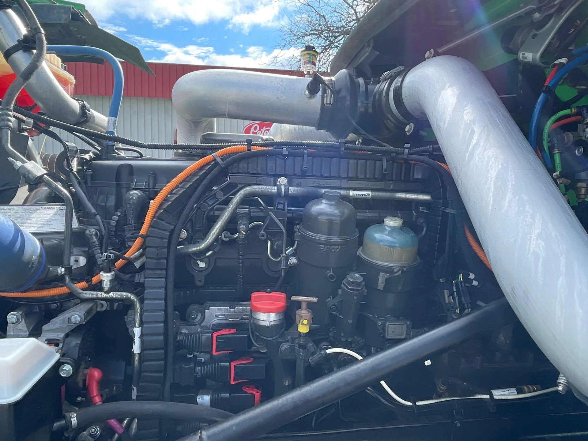 2025 Peterbilt 589 in Etna, OH — photo 7