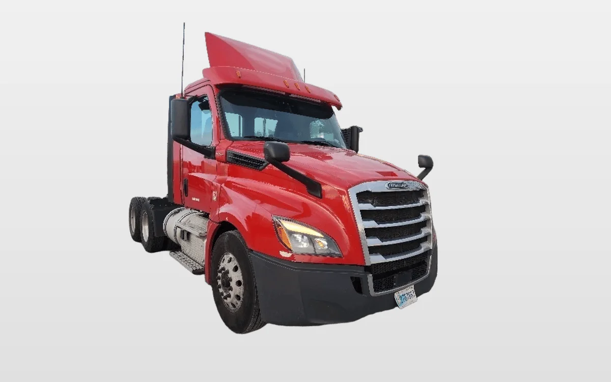 2019 Freightliner - image 1