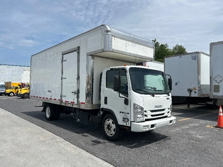 2020 Isuzu NRR