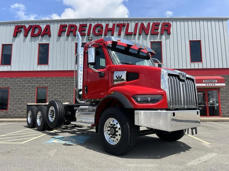 2026 Western Star 47X in Pittsburgh, PA — photo 21