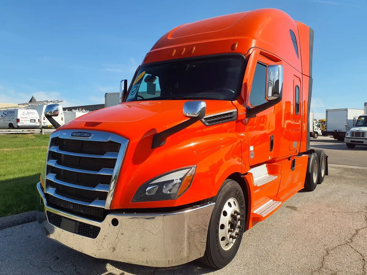 2021 Freightliner Cascadia in O'fallon, MO