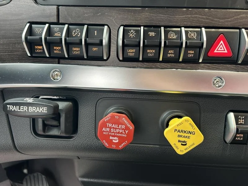 2025 Western Star 49X - image 24